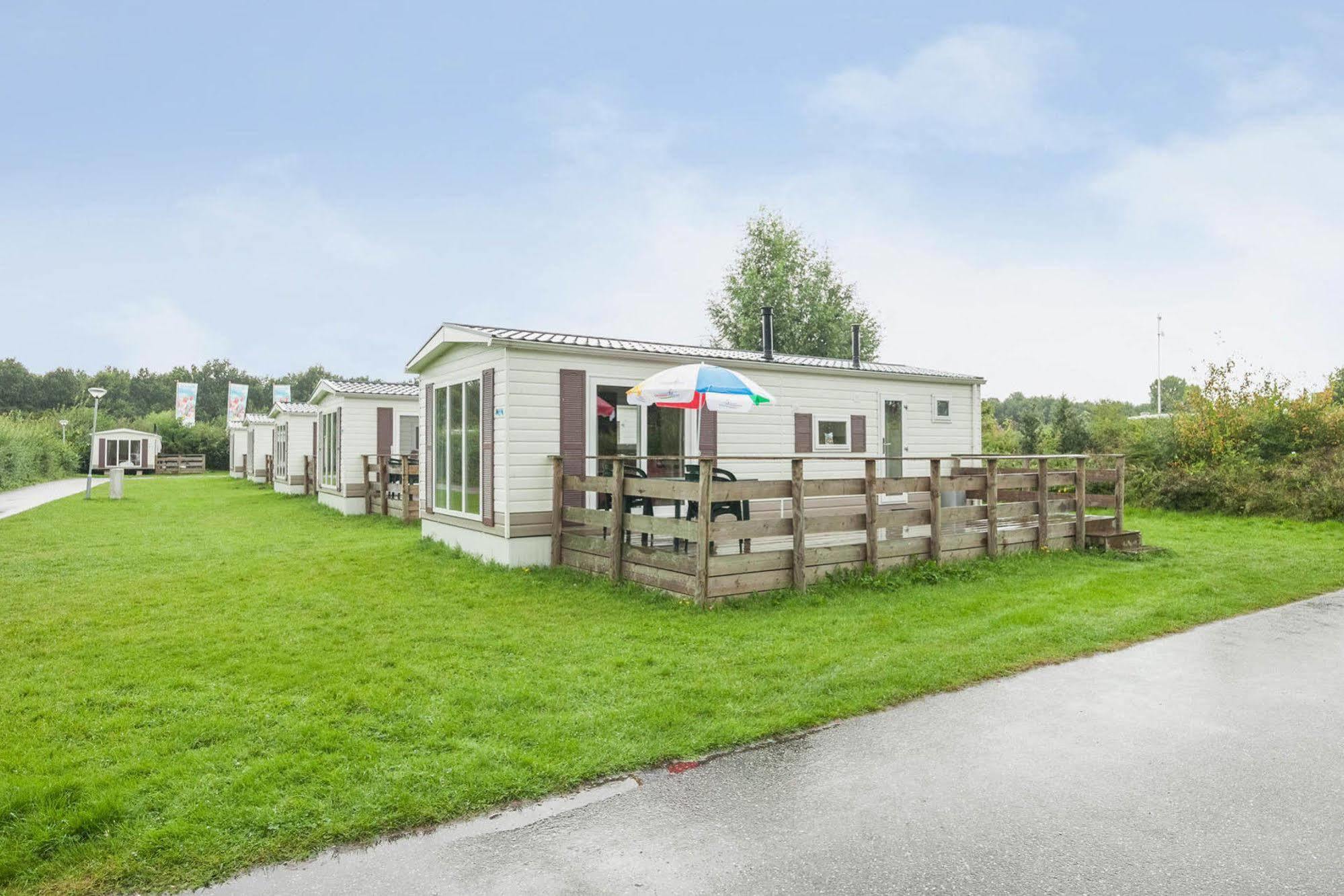 Oostappen Vakantiepark Riviera Beach Biddinghuizen Luaran gambar